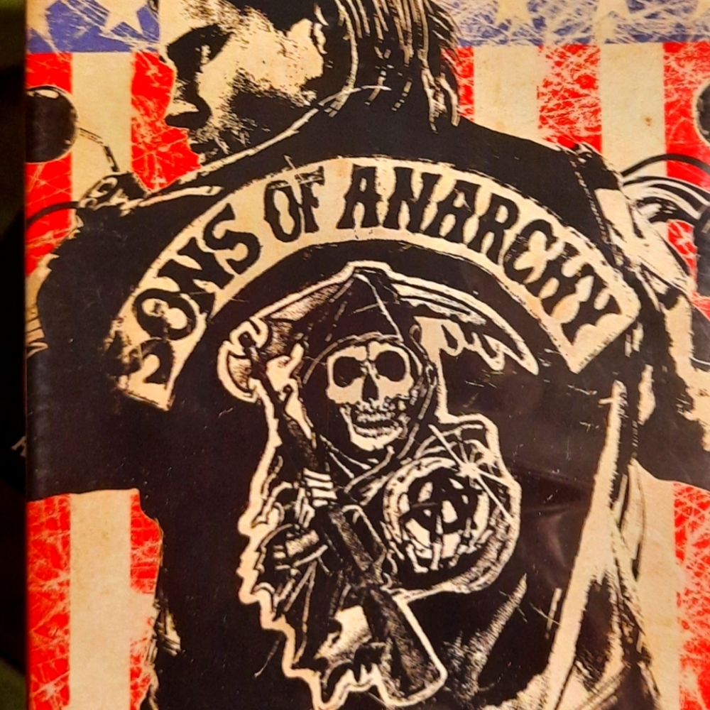 Season 1 of the Sons of Anarchy dvd